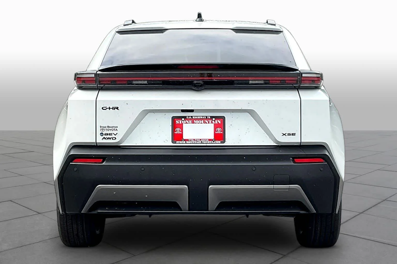 New 2026 Wind Chill Pearl Toyota XSE image 4