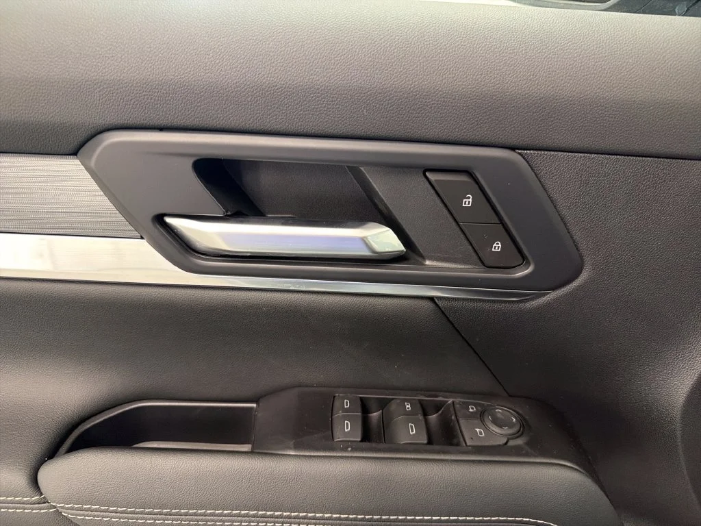 New 2027 Sterling Metallic GMC Elevation image 14