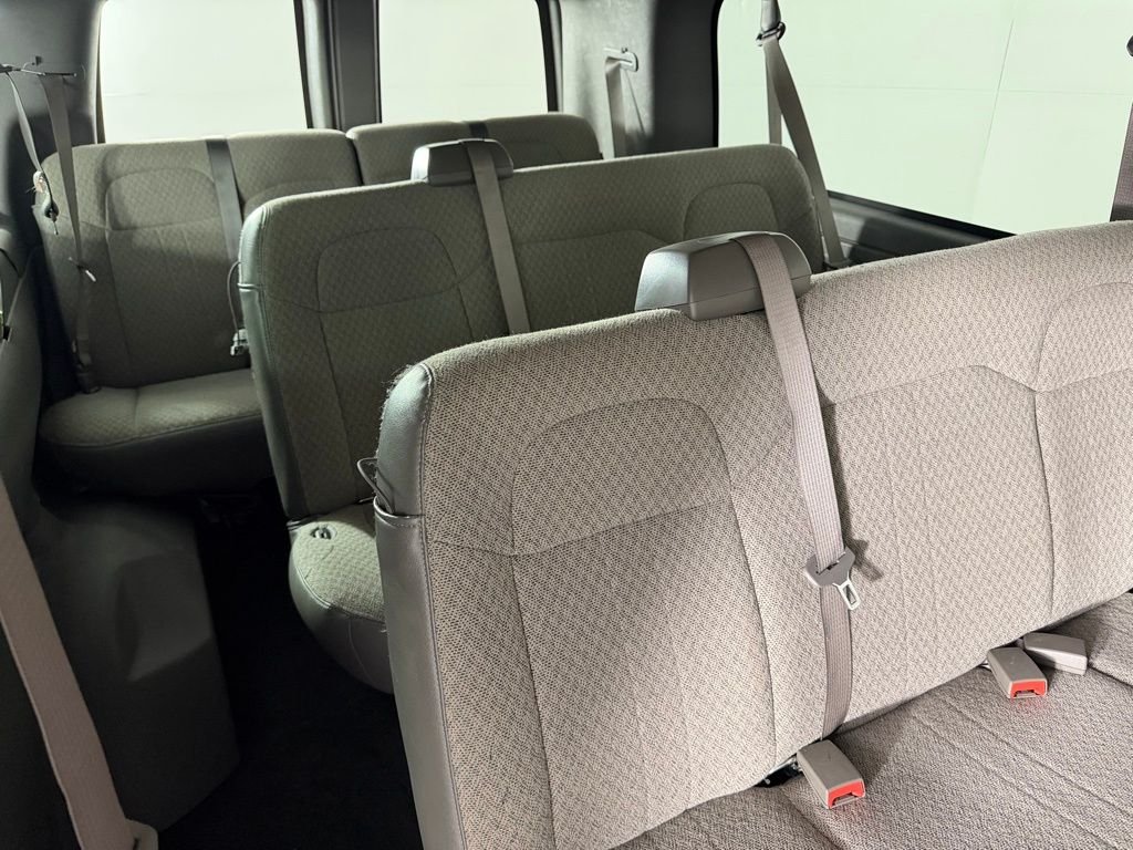 Used 2025 White Chevrolet LT Passenger image 25