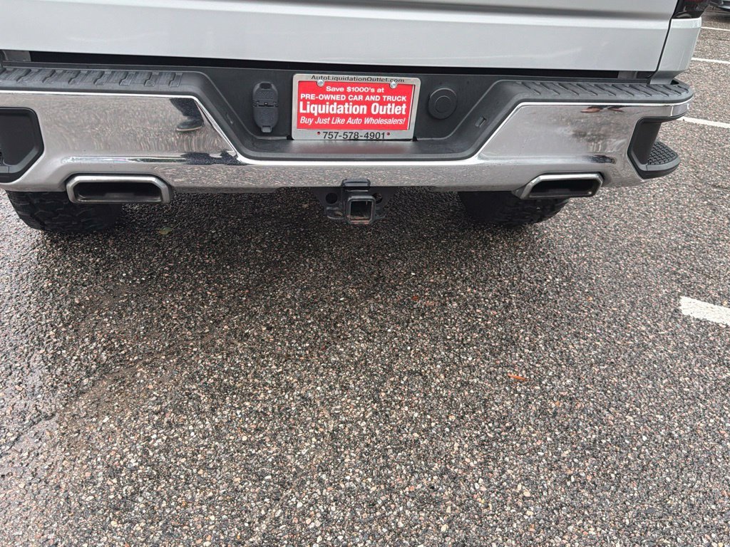 Used 2021 Silver Chevrolet LT image 15