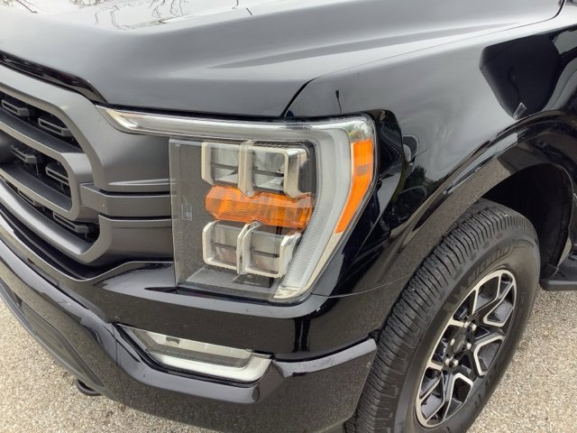 Used 2022 Black Metallic Ford XLT image 25