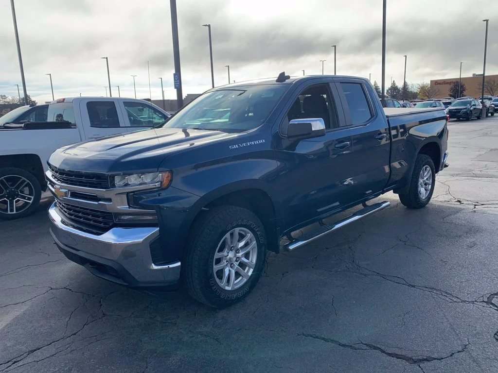 Used 2019 Blue Metallic Chevrolet LT image 1