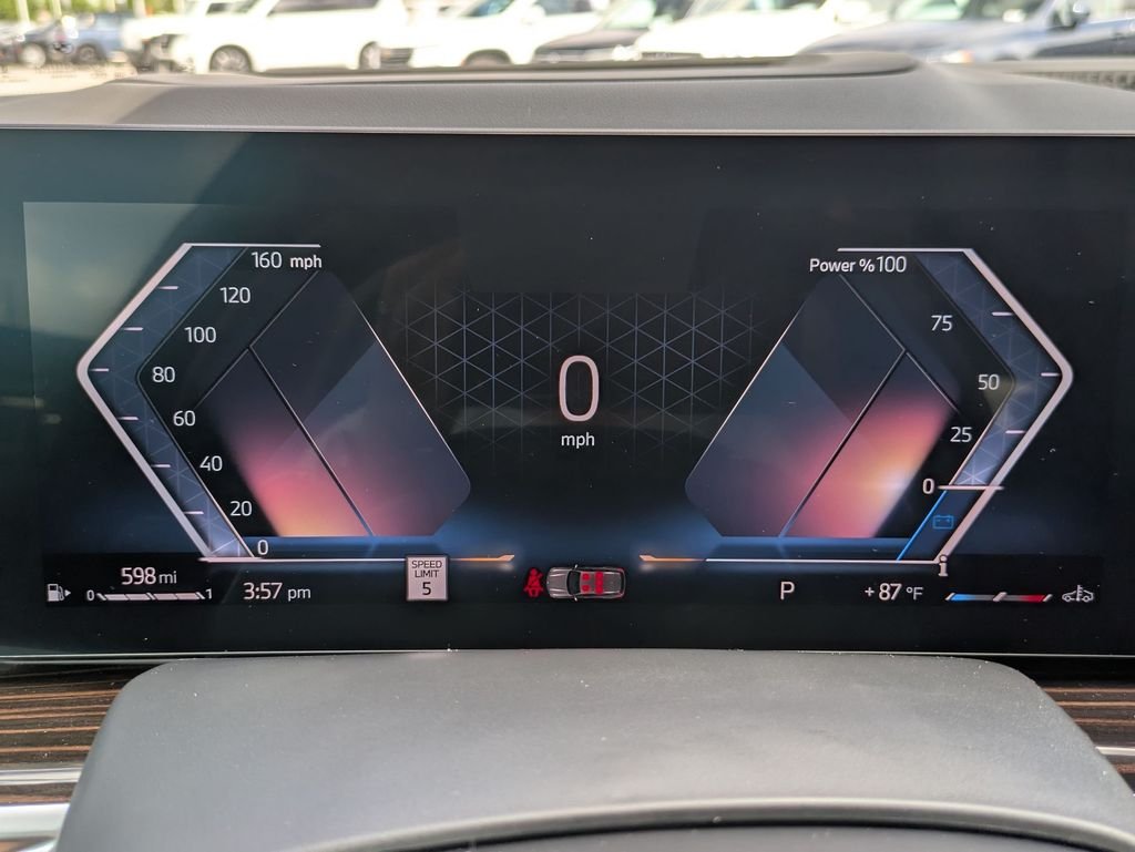 New 2026 Dravit Grey Metallic BMW xDrive40i image 18