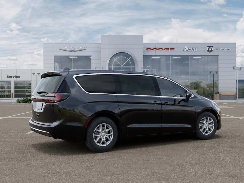 New 2027 Diamond Black Crystal Pearl-Coat Exterior Paint Chrysler Select image 4