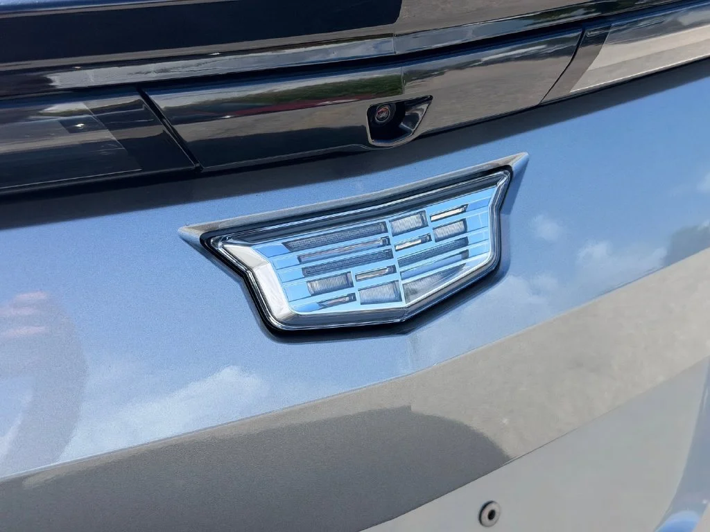 Used 2024 Silver Cadillac Luxury image 15