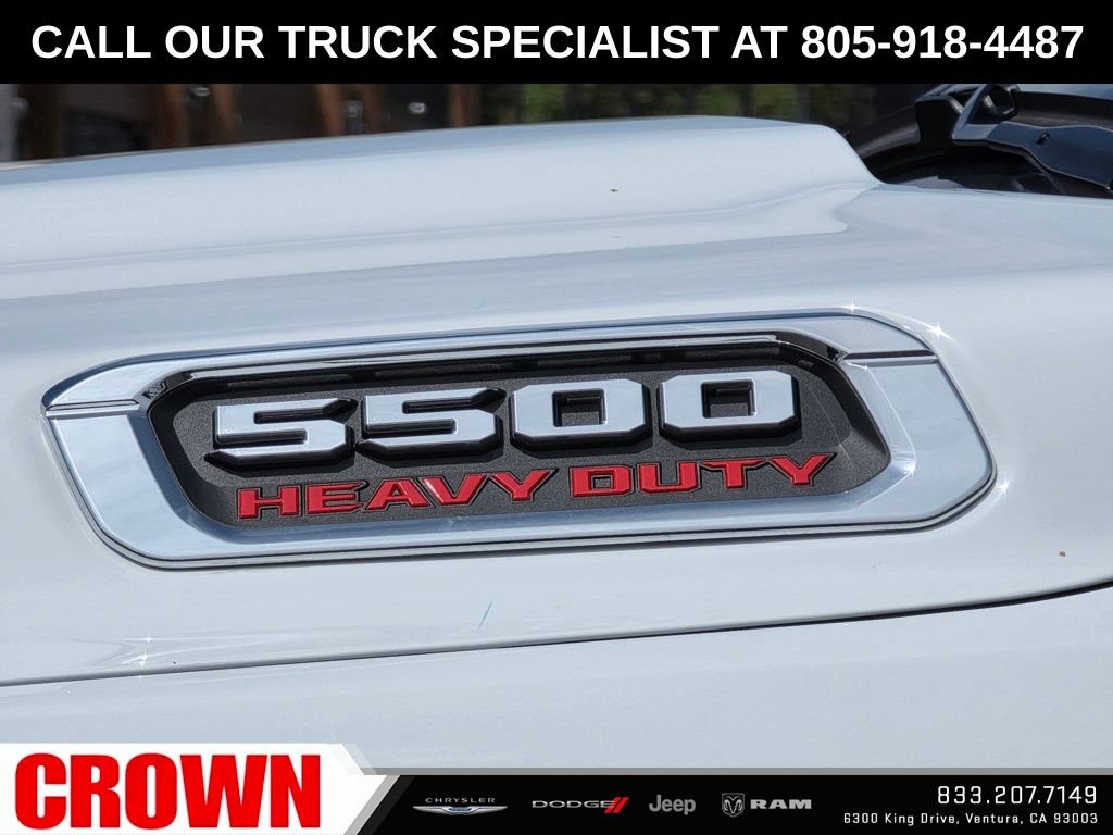 New 2026 Bright White Clear-Coat Exterior Paint RAM Tradesman image 9