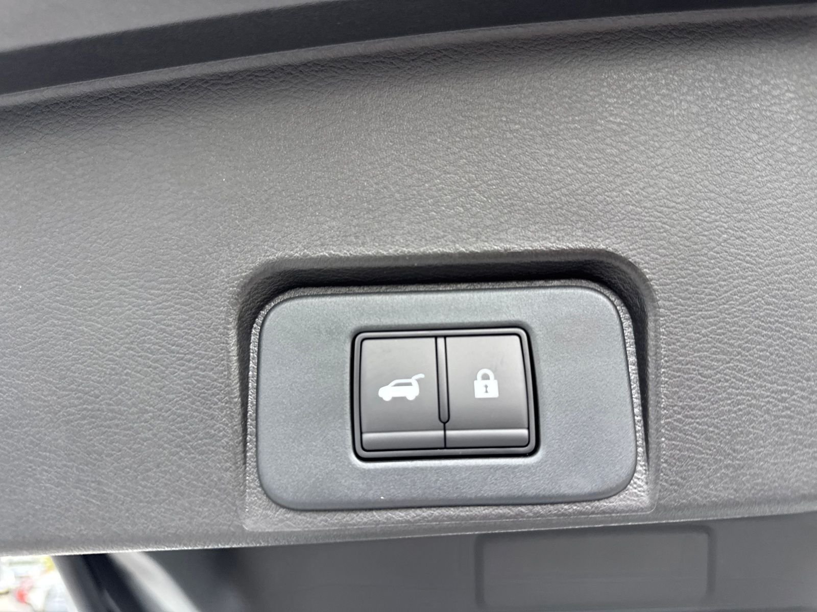 New 2026 Nissan Rogue SV 4D Sport Utility