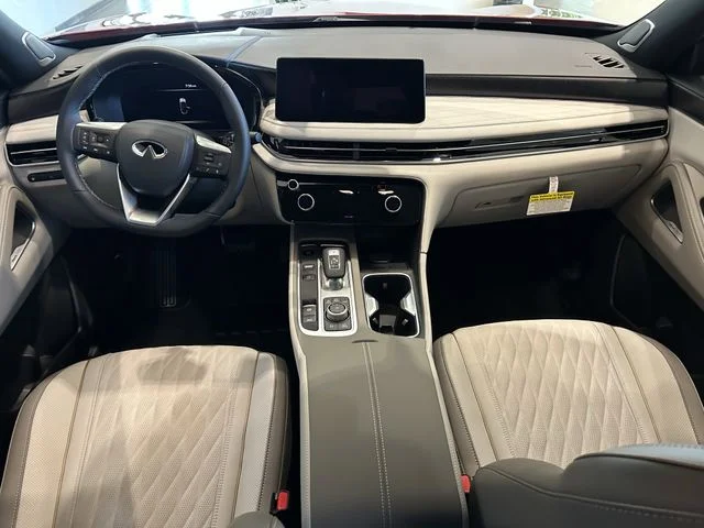 New 2027 2T SUN RED INFINITI Autograph AWD image 16
