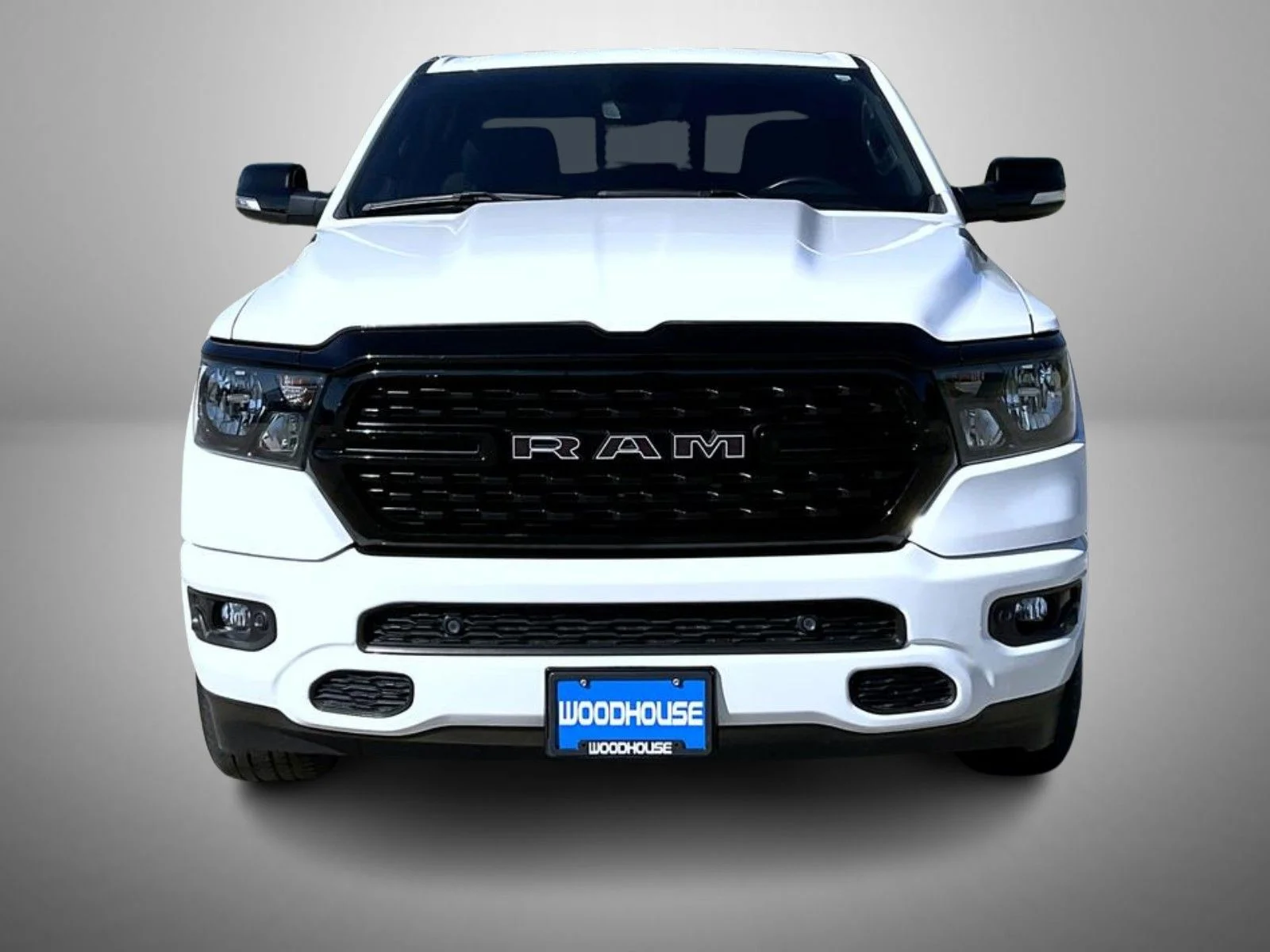 Used 2022 White Ram Big Horn/Lone Star image 2