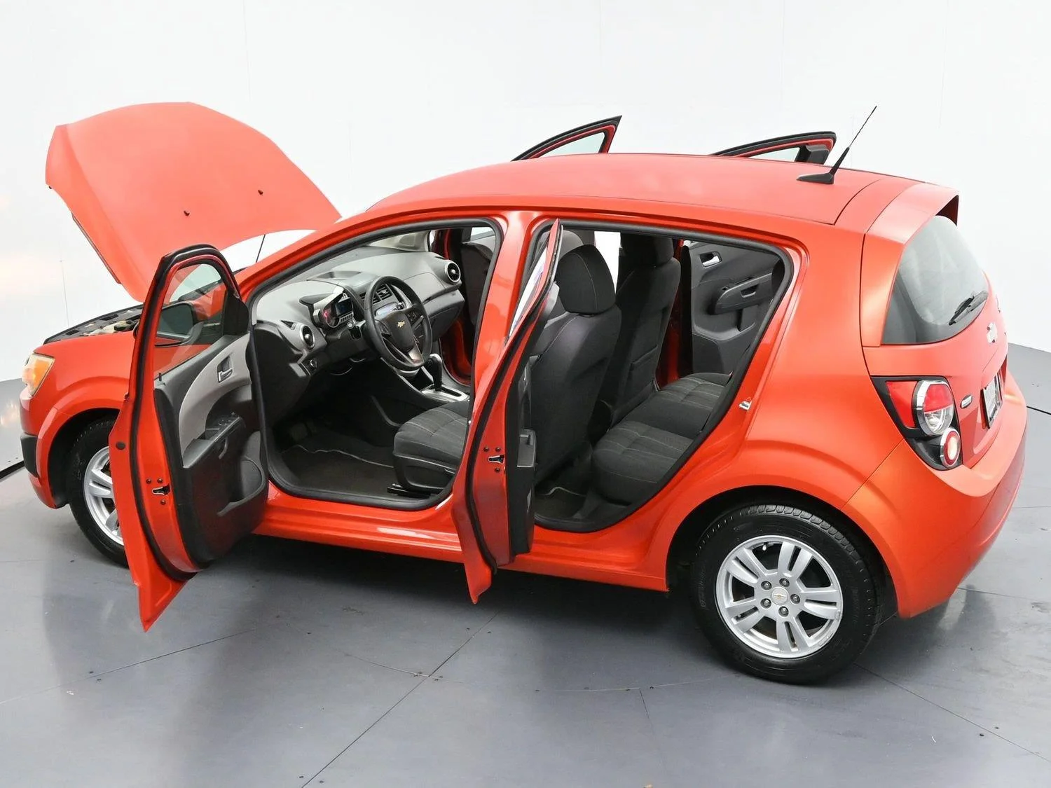 Used 2012 Inferno Orange Metallic Chevrolet LT image 35