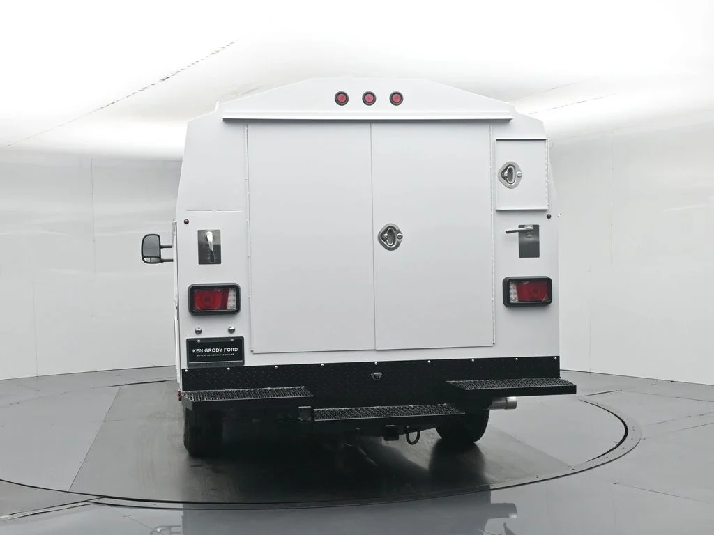 New 2026 White Ford Base image 28