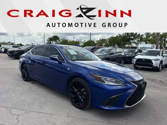 2024 Lexus ES 300h F SPORT Handling
