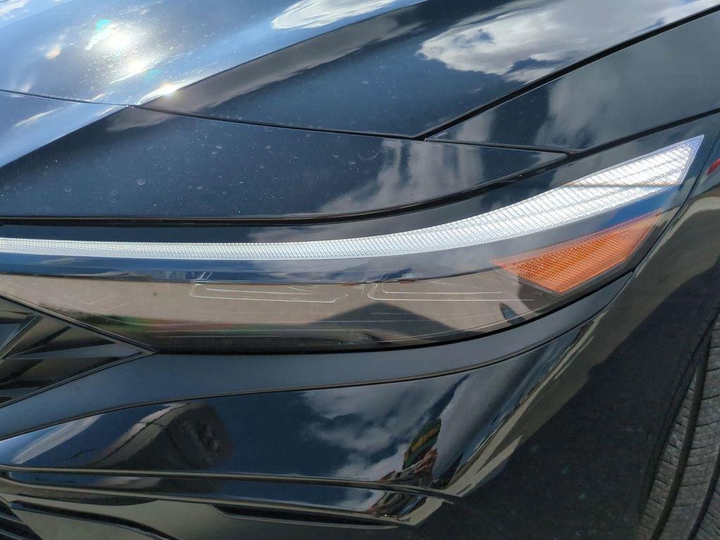 New 2026 Black Hyundai SEL Sport Premium image 10