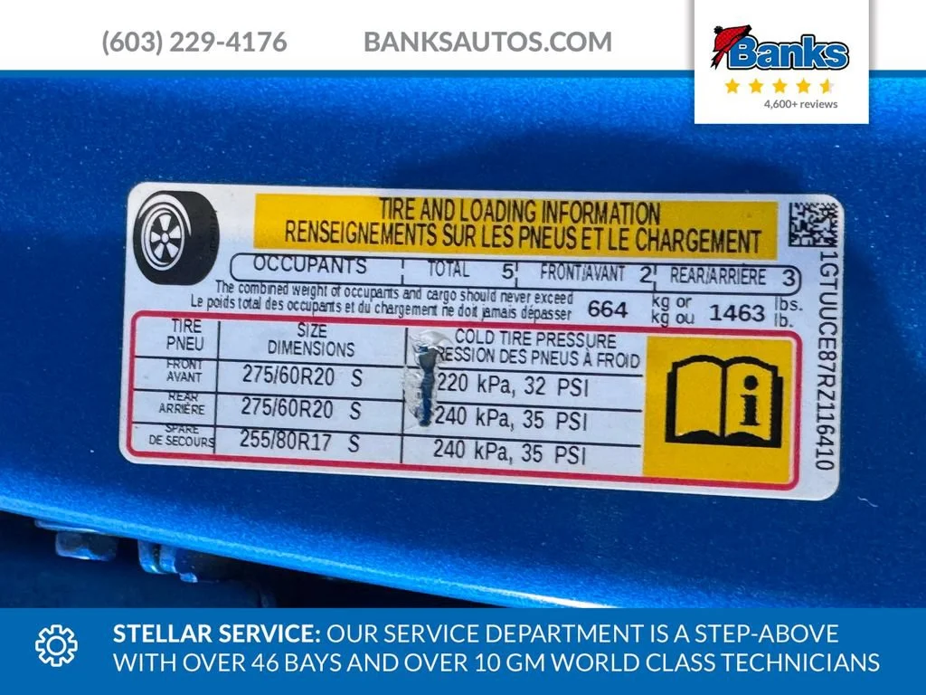 Certified Used 2024 Dynamic Blue Metallic GMC Elevation image 9