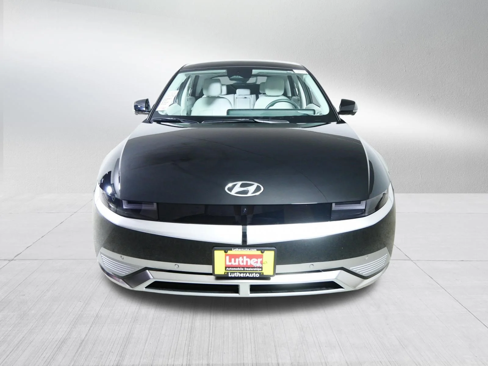 Used 2024 Hyundai IONIQ 5 Limited with VIN KM8KRDDF8RU295550 for sale in Minneapolis, MN