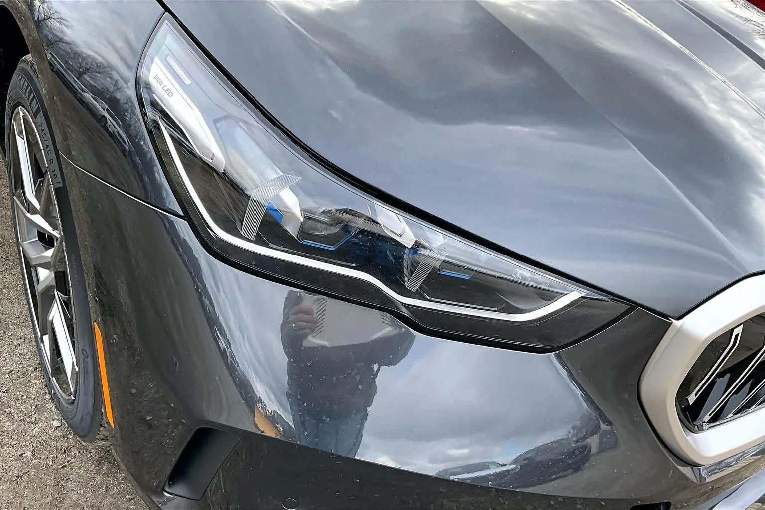 New 2026 Dark Graphite Metallic BMW 530i xDrive image 16