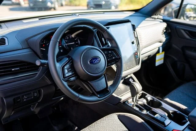 New 2026 Crystal White Pearl Subaru Premium image 32