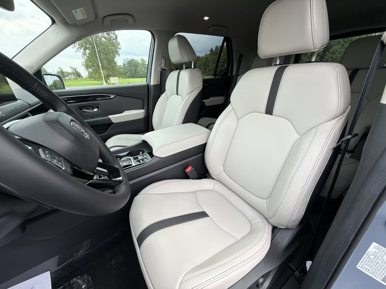 New 2026 Sonic Gray Pearl Honda RTL AWD image 11