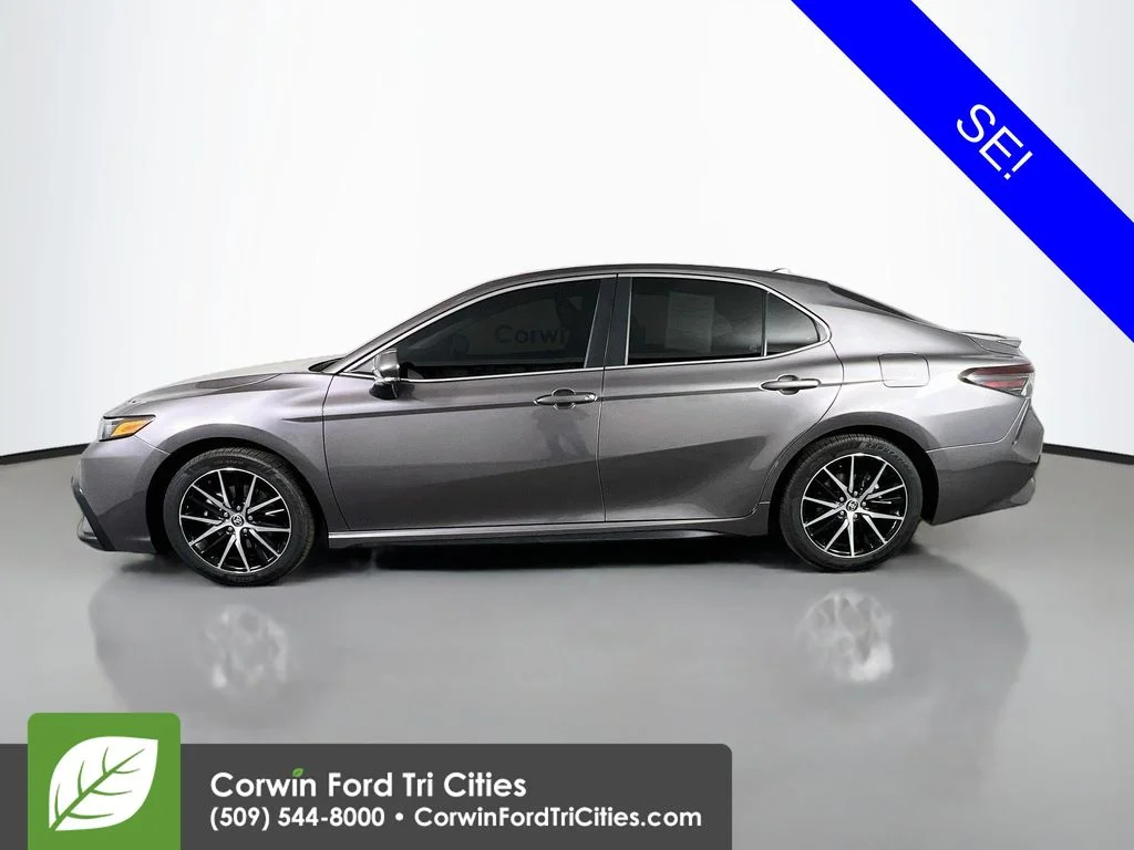 Used 2023 Predawn Gray Mica Toyota SE image 6