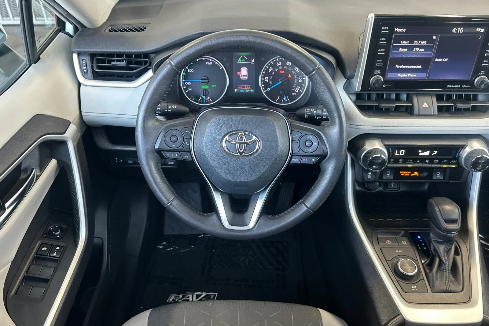 Certified Used 2021 Super White Toyota Hybrid XLE image 13