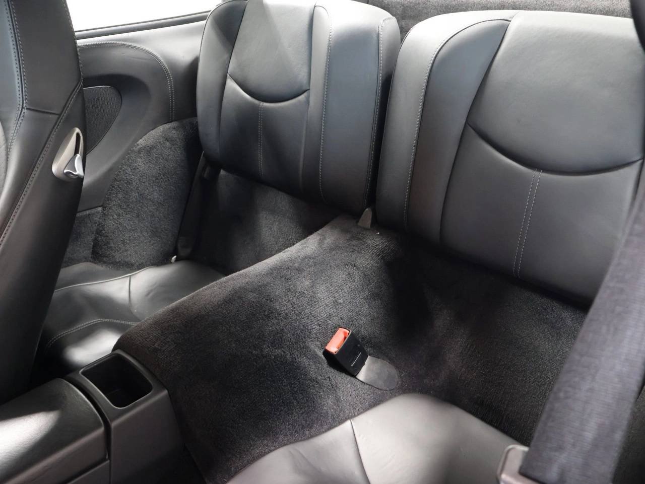 Used 2005 Seal Grey Metallic Porsche Carrera S image 31