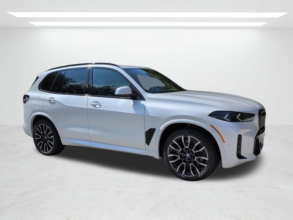 New 2026 Mineral White Metallic BMW xDrive40i image 2
