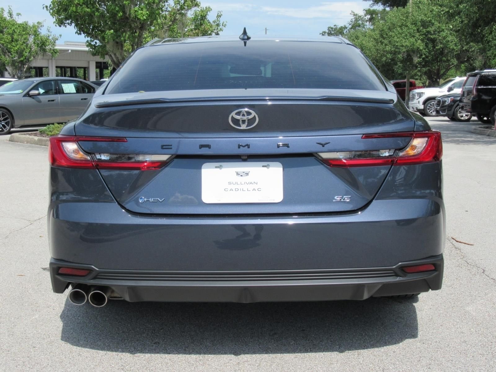 Used 2026  Toyota SE image 5