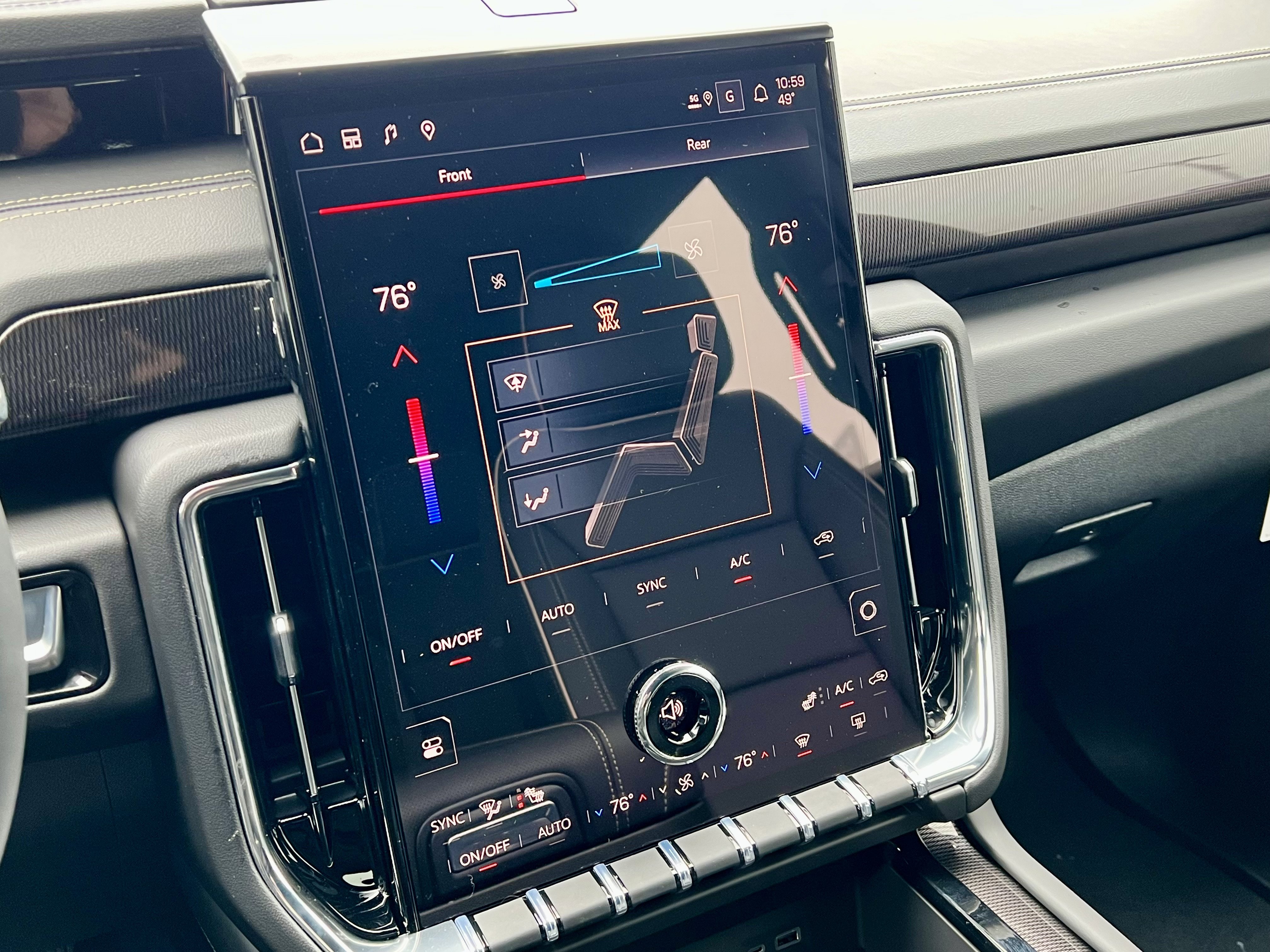 New 2026 Onyx Black GMC Elevation image 22