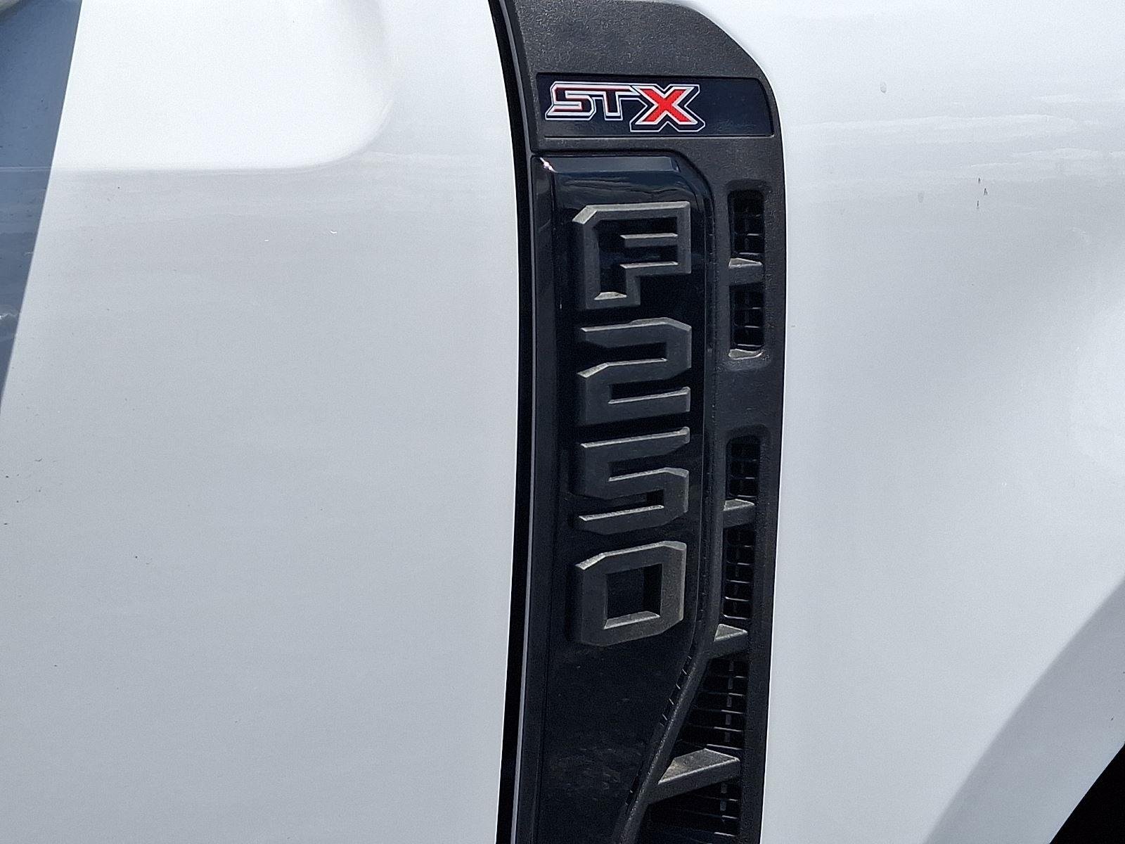 New 2026 Oxford White Ford F-250® XL image 20