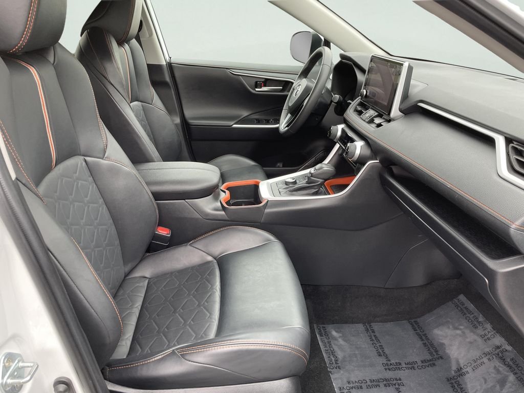 2024 Toyota RAV4 Adventure - Photo 13