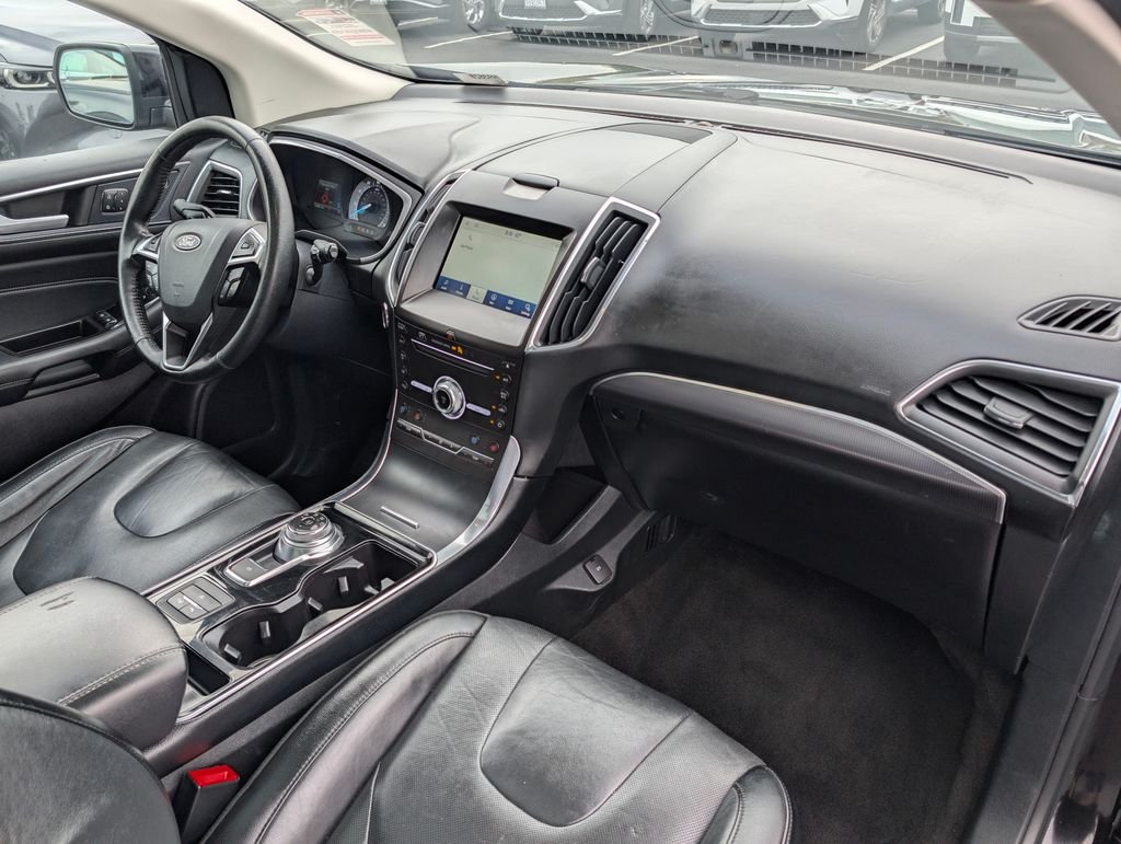 2019 Ford Edge Titanium - Photo 9