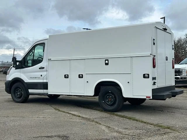 2024 Ford Transit Cutaway Base - Photo 6