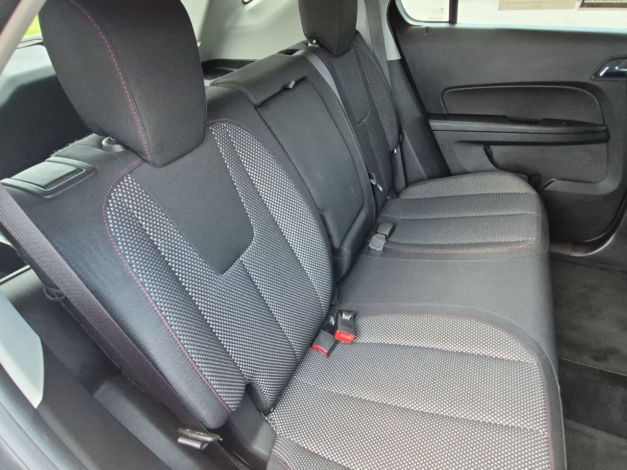 Used 2014 Ashen Gray Metallic Chevrolet LT image 25
