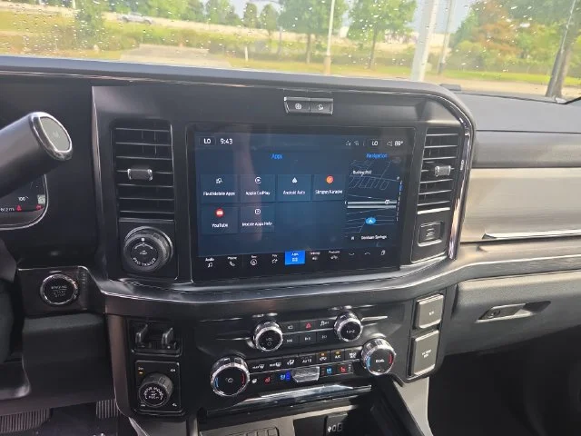 New 2026 Agate Black Metallic Ford F-250® Lariat® image 24
