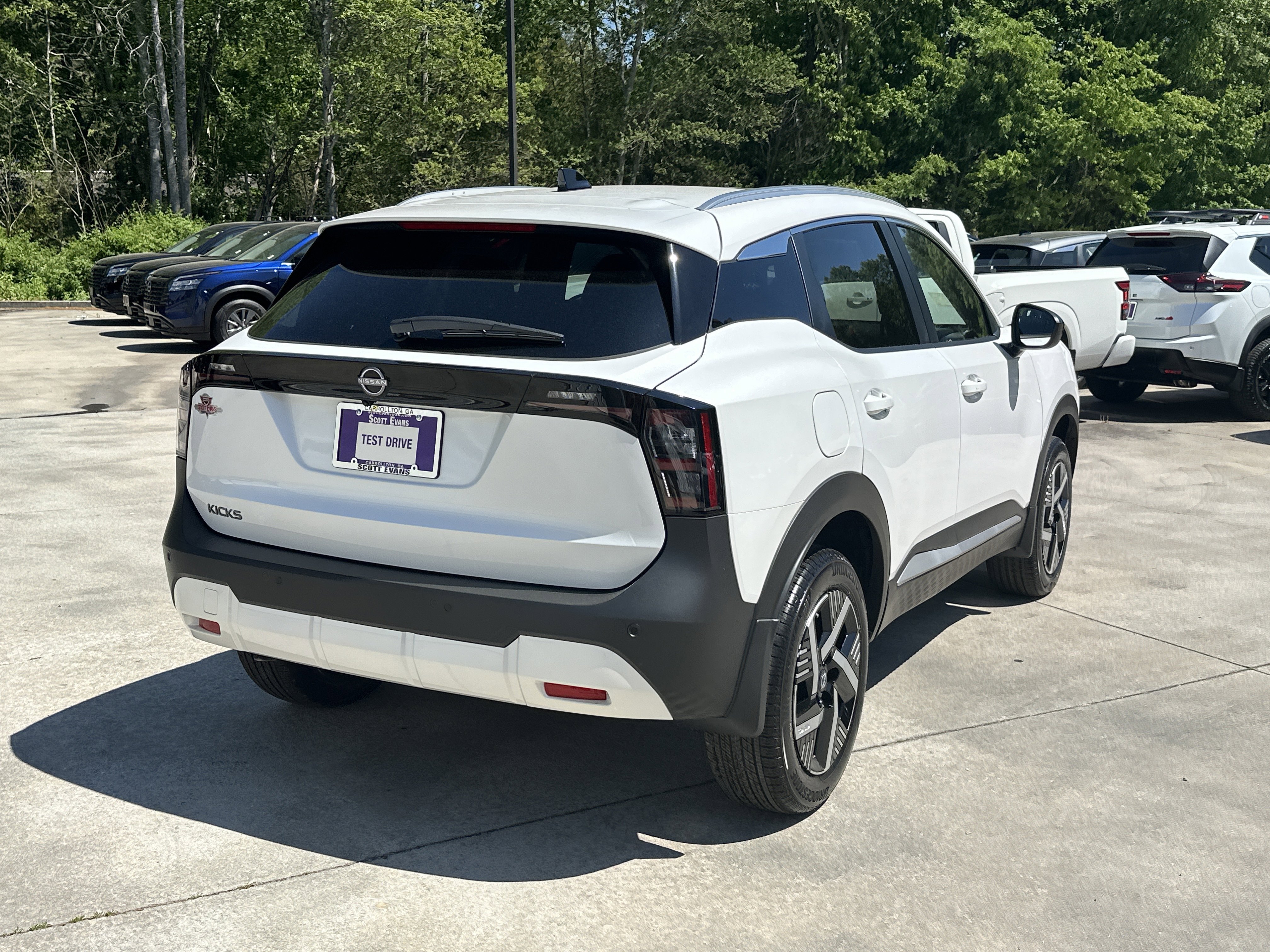 New 2026 Aspen White Tricoat Nissan SV image 8