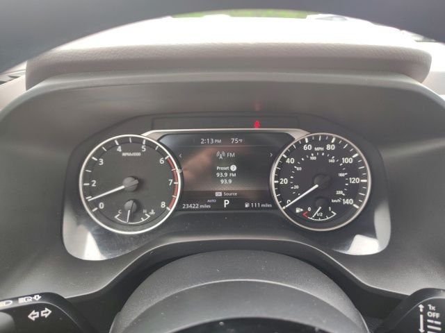 Used 2023 White Nissan SV image 15