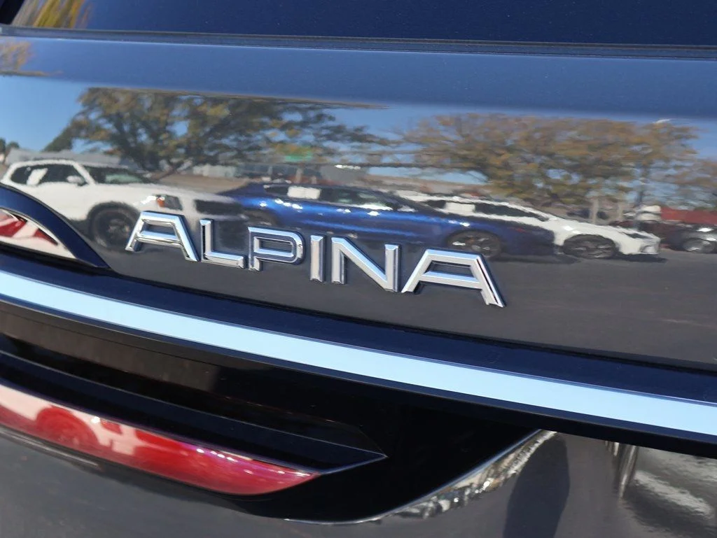Used 2024 Dravit Gray Metallic BMW ALPINA XB7 image 9