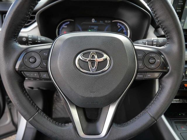 Certified Used 2021 SILVER SKY METALLIC Toyota  image 26