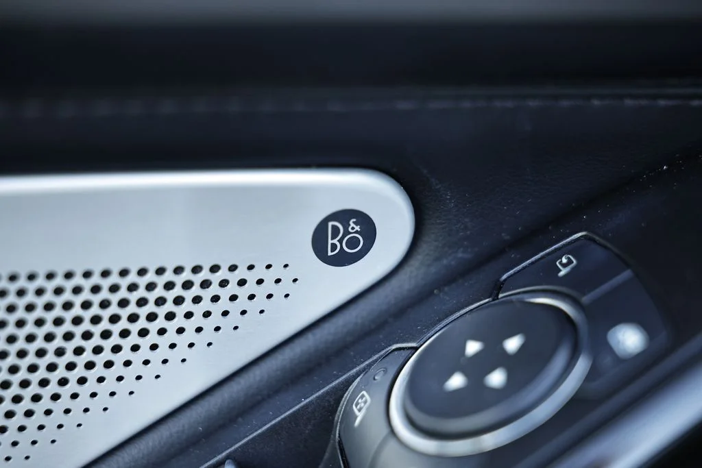 Used 2022 Carbonized Gray Metallic Ford Platinum image 16