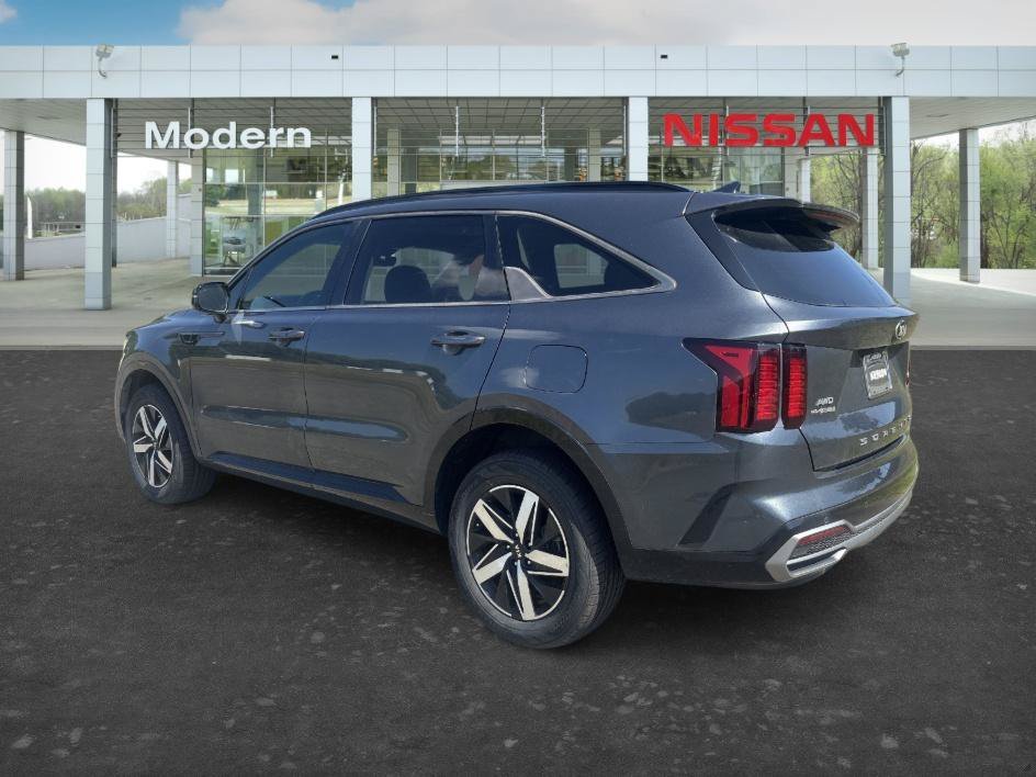 Used 2021 Gravity Grey Kia EX image 5