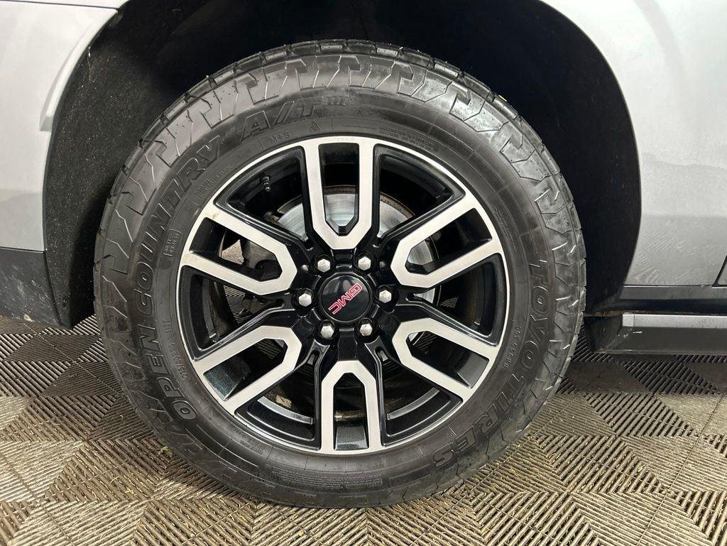 Used 2023 Sterling Metallic GMC AT4 image 2