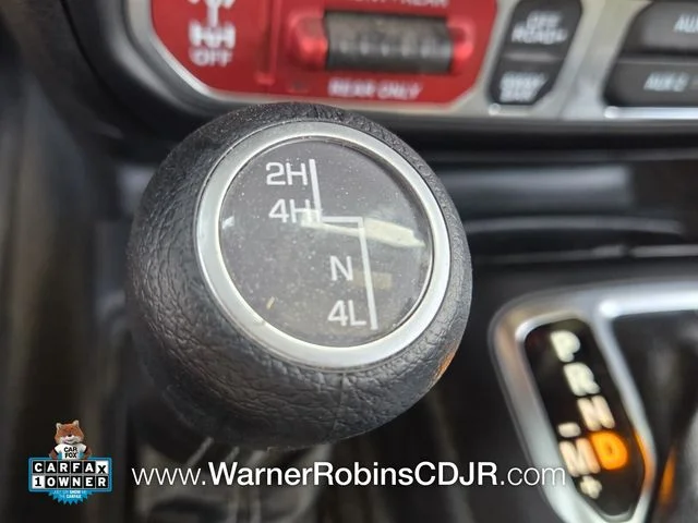 Used 2024 Gray Jeep Rubicon image 25