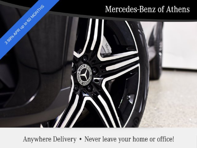 New 2026 Black Mercedes-Benz GLC 300 image 8