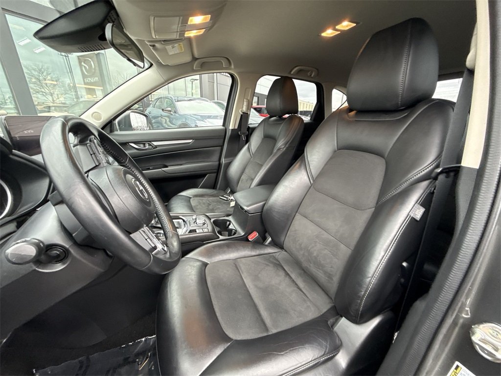 2023 MAZDA CX-5 - Image 10