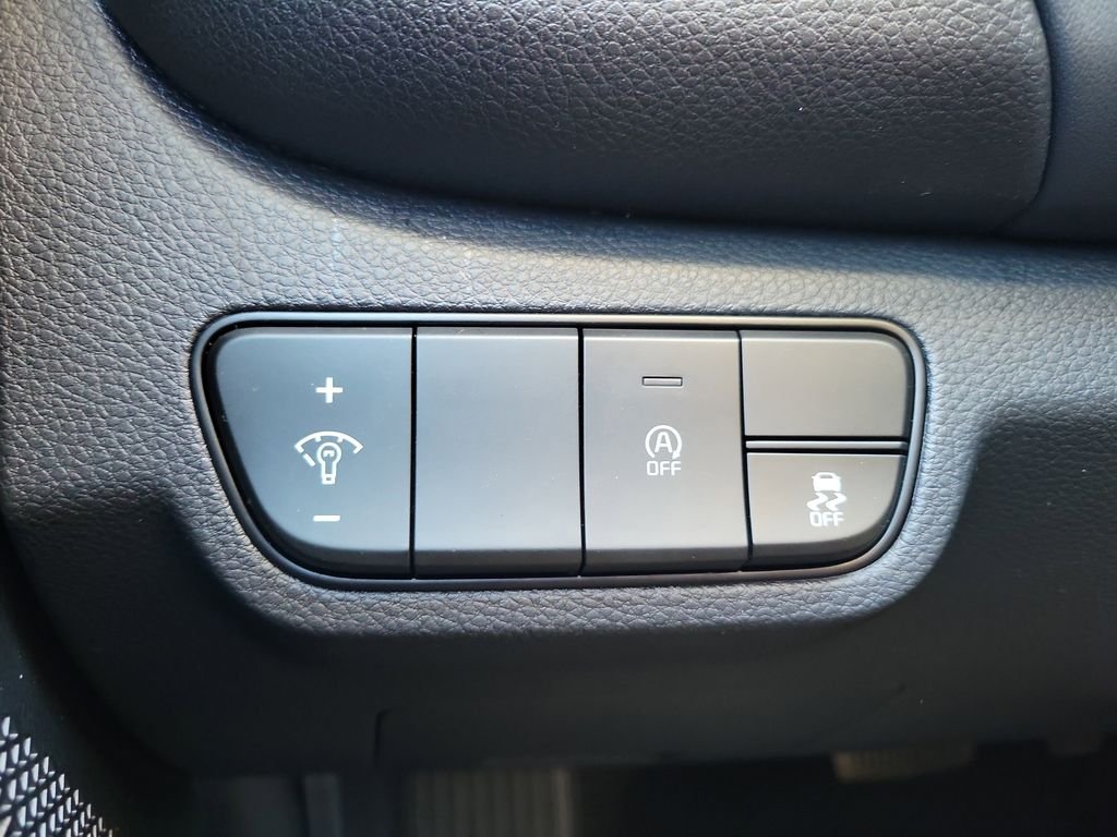 New 2026 Black Kia EX image 25