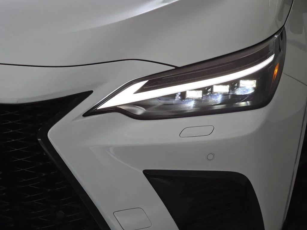 Used 2026 ULTRA WHITE Lexus 450h+ F SPORT image 32