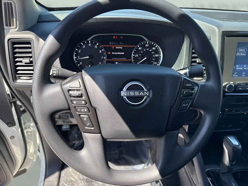 Used 2022 White Nissan S image 11