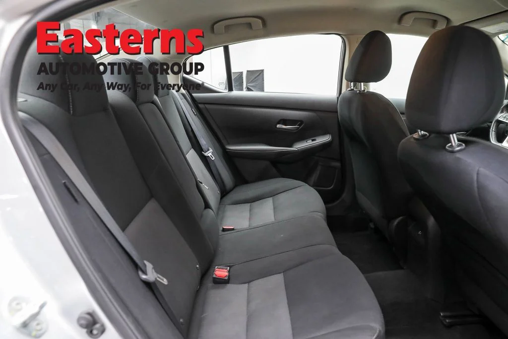 Used 2022 Silver Nissan SV image 22