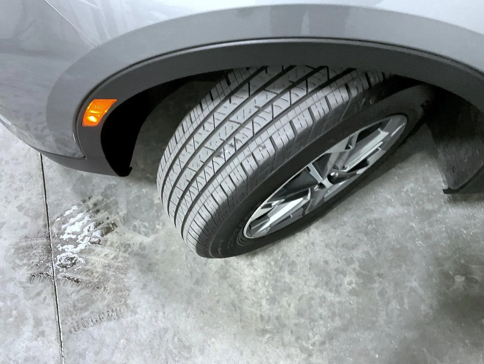 Used 2025 Gray Chevrolet LT image 22