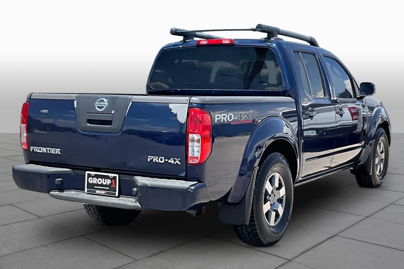 Used 2011 Navy Blue Nissan PRO-4X image 12